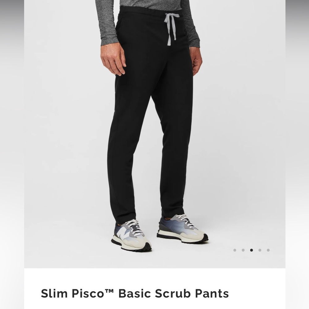 Men’s FIGS slim Scrubs- L